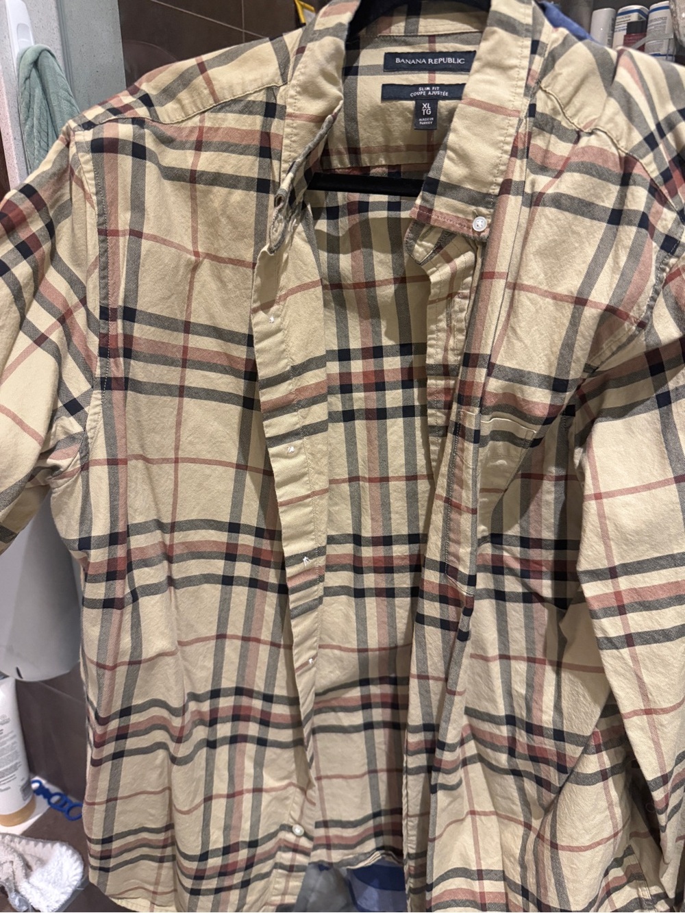 100% cotton Banana Republic Men's Classic Fit Beige Plaid Button-Up Shirt